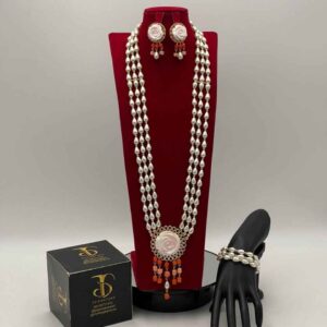 Classic Pearl Beads | Stunning Acessory