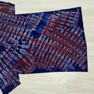 Roundneck t-shirt, tye and dye  blue and wine (Unisex). Size XL