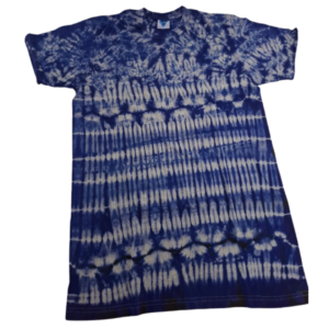 Roundneck t-shirt, tye and dye blue and beige.  Size L